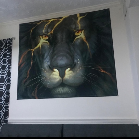Lion King paninting Wall Tapestry Size 60’x80’ - Picture 4 of 5